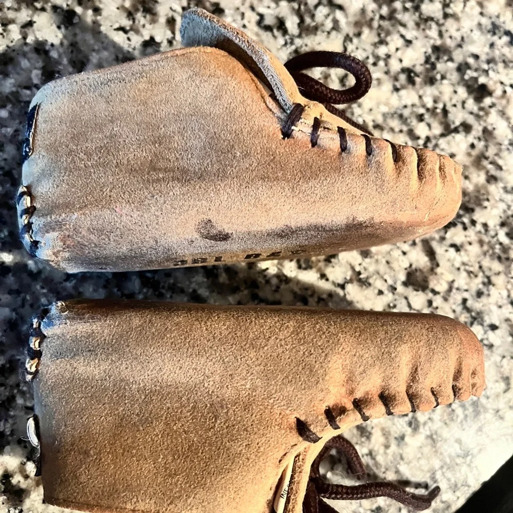 DBL Barrel Kid’s Moccasins toddler Size 4